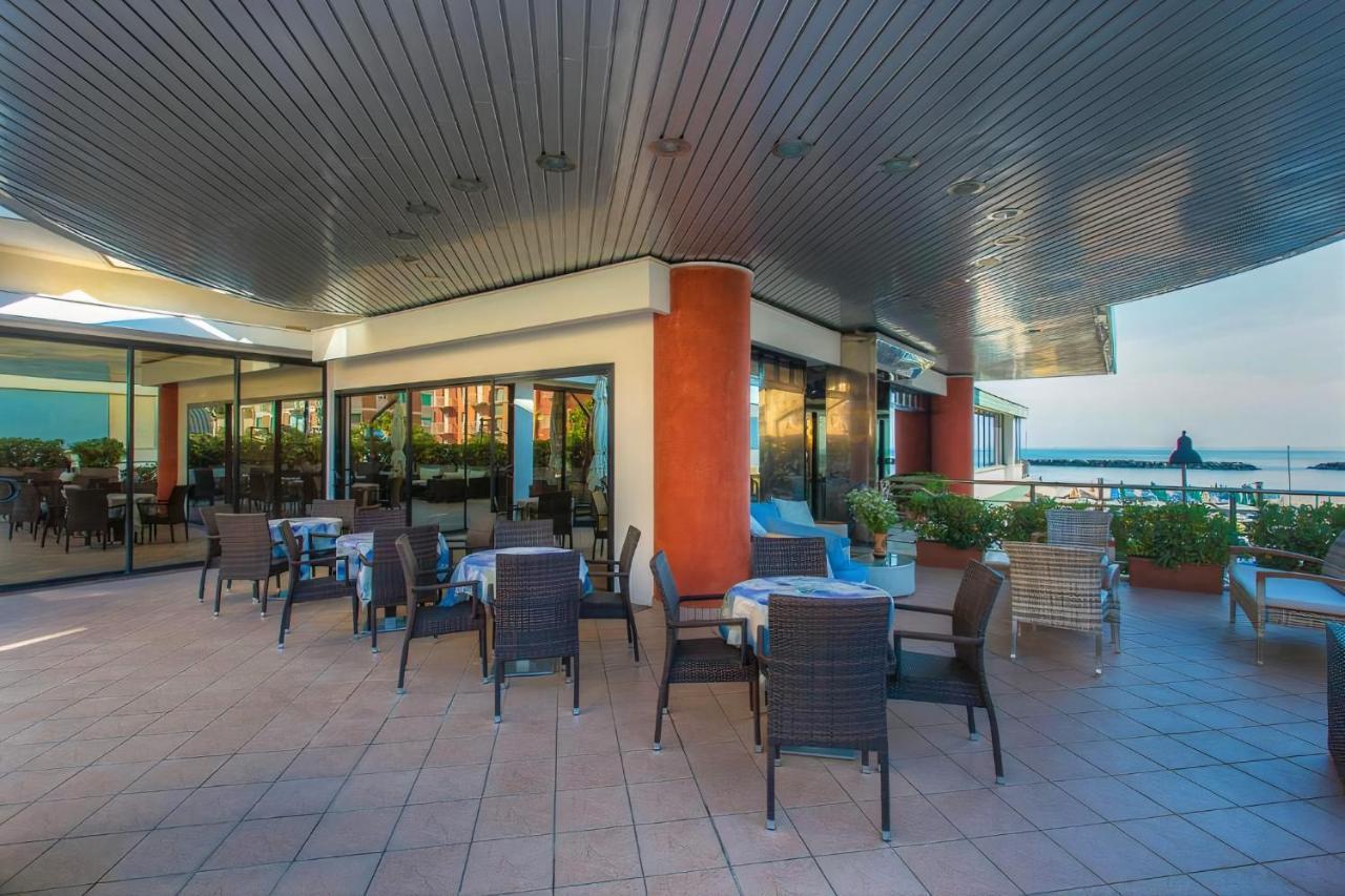 Hotel Royal-Spiaggia Gatteo a Mare Exterior photo